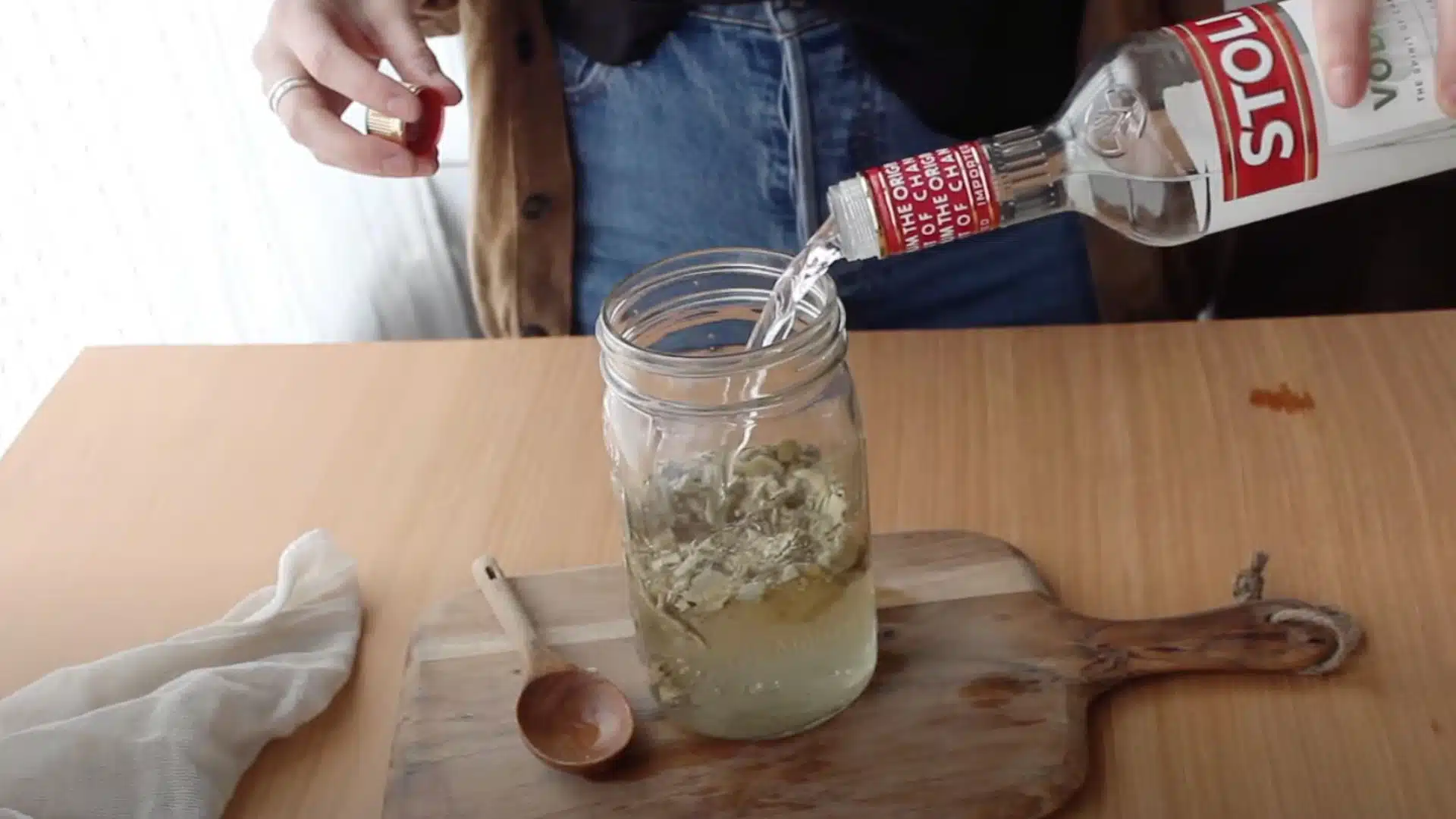 step-3-add-alcohol-or-glycerin (1)