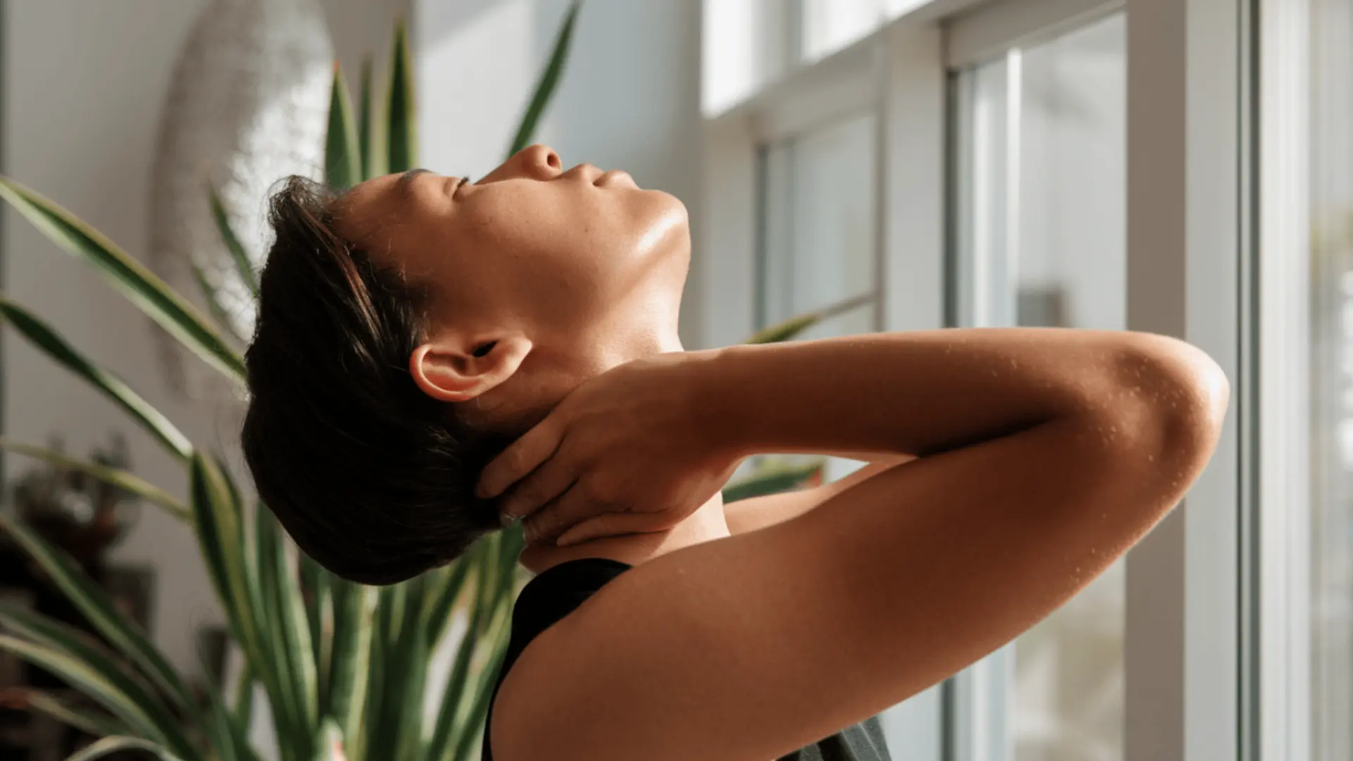 safety-and-precautions-during-neck-massage